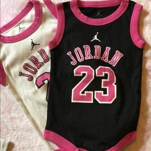 2 Jordan Jumpman Onesies